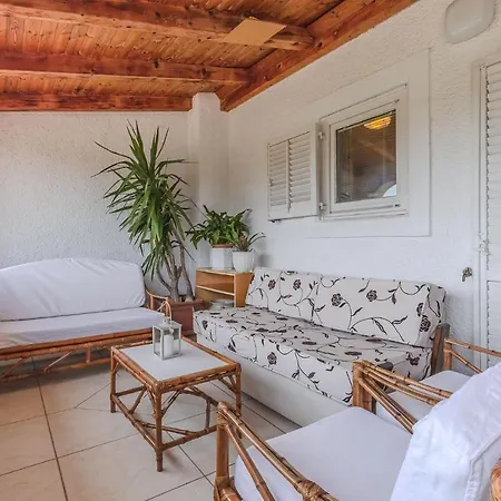 Appartement Rina B4